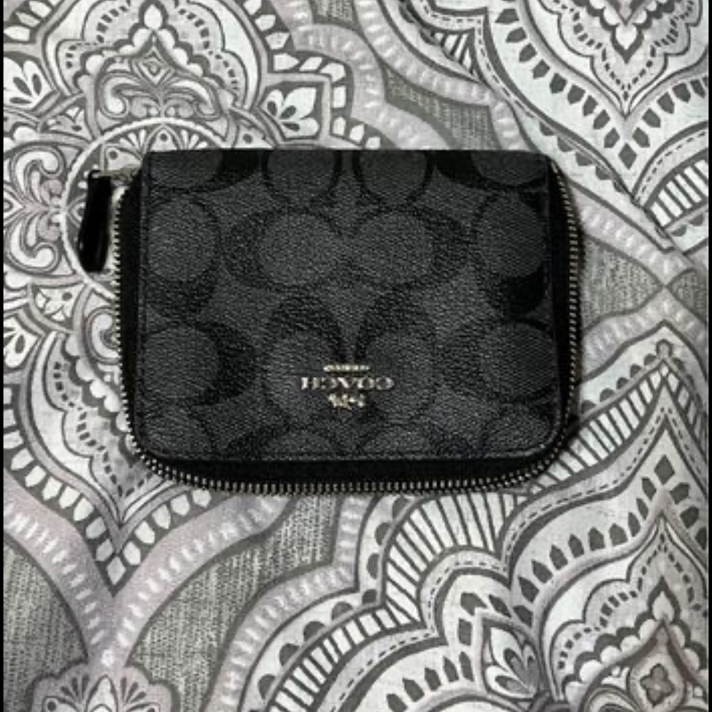 Coach wallet